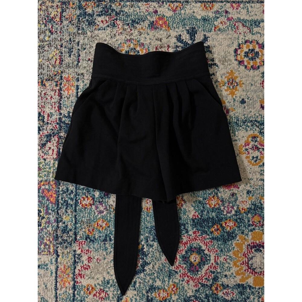 Marc by Marc Jacobs Women's Black Shorts with Tie Bow Back Size Small